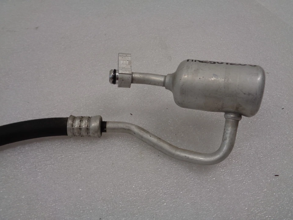 Manguera de descarga de aire acondicionado Toyota Mirai 16-20 OEM AK2507206 Foto 4 de 4