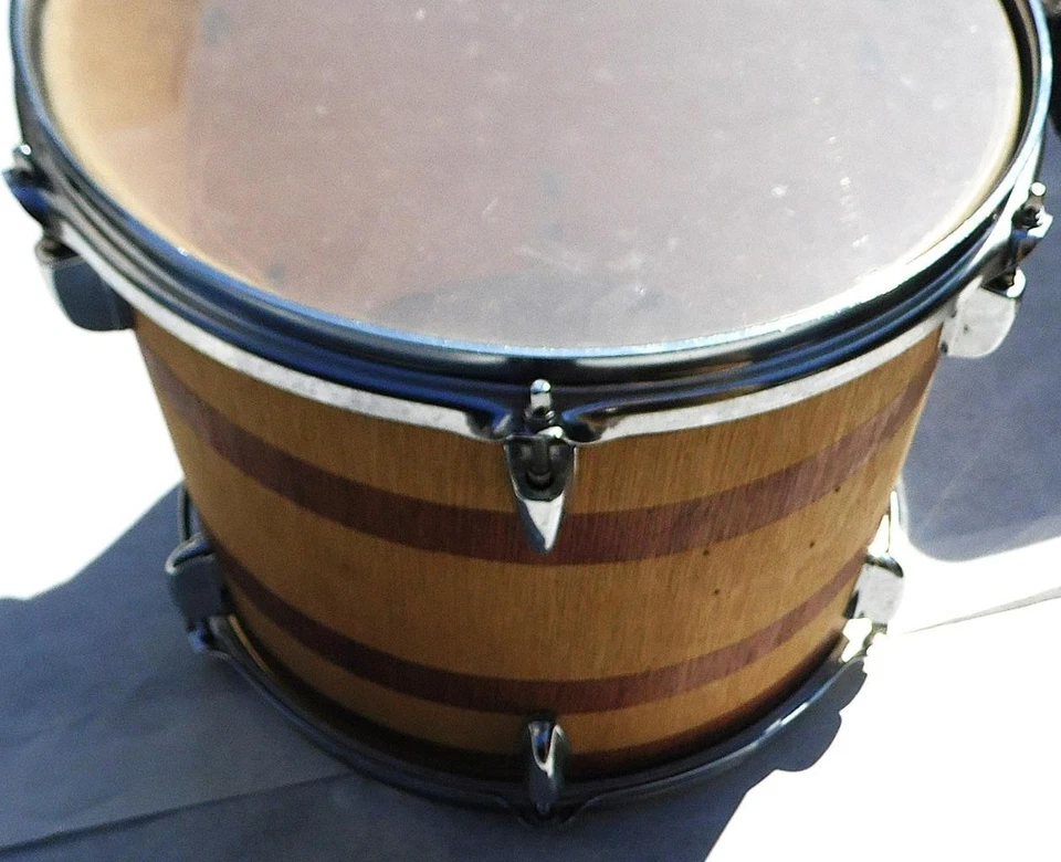 YAMAHA TOM TOM 13 x 11 Unfinished Wood, Rims & Lugs with U2 BA heads - Image 3 of 4