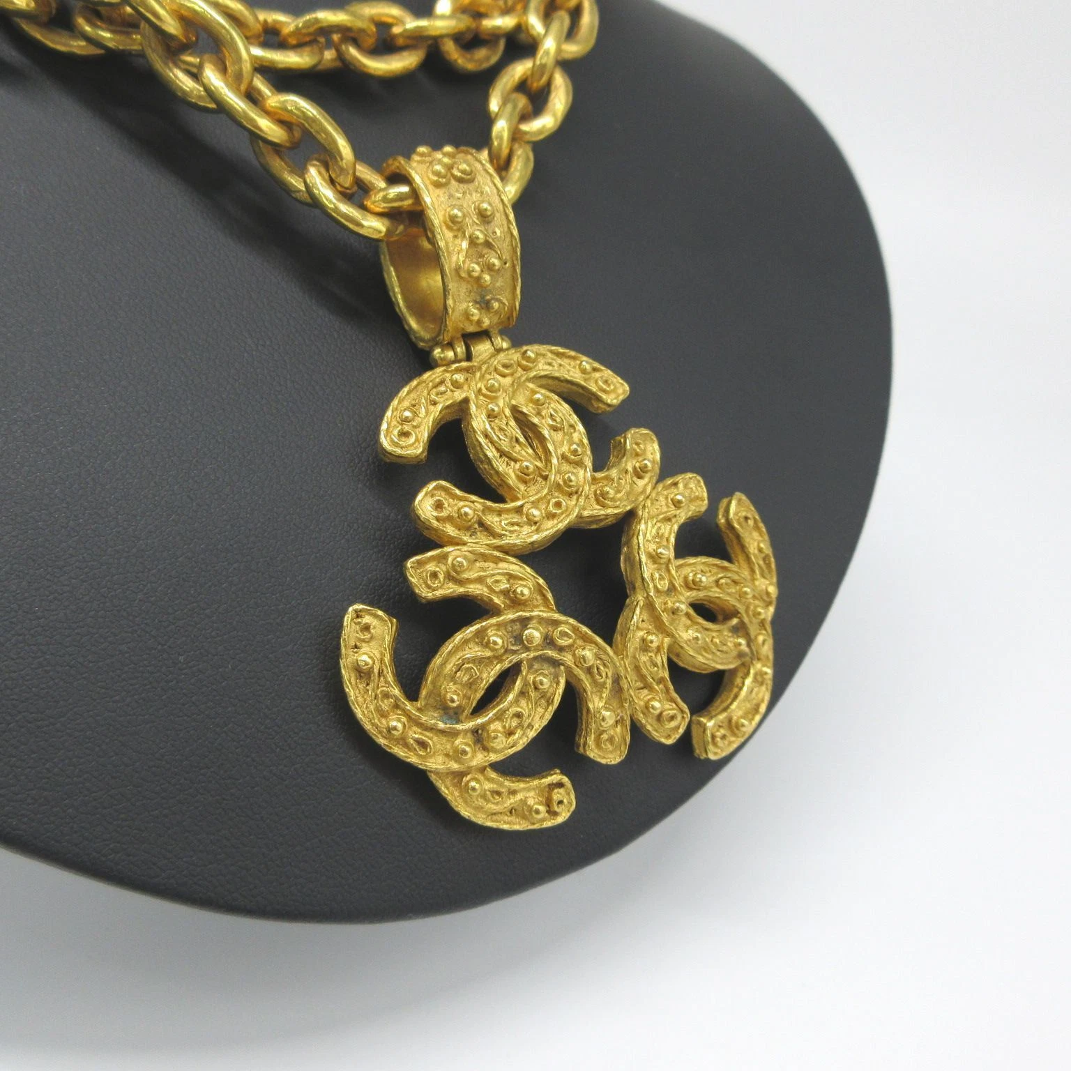 Collana lunga Chanel triplo marchio cocco scatola colore oro 85 cm catena L5 2 x H7 cm originale