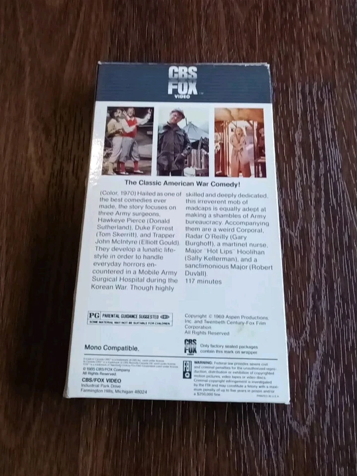 M*A*S*H [MASH] (VHS 1985) CBS FOX Video Donald Sutherland, Elliot Gould EXC COND - Image 2 of 3