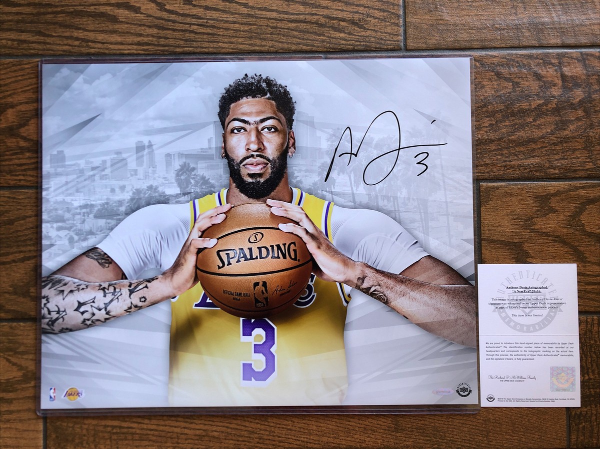 Anthony Davis Signed Autographed 16X20 Photo 