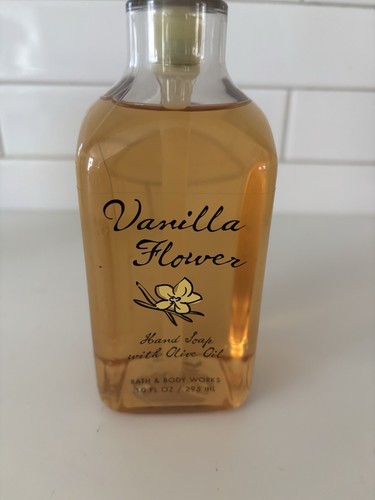Bath & Body Works Vanilla Flower W/ Olive Oil Hand Soap 10oz. New-discontinued - Picture 1 of 5