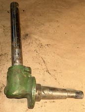 Nos 106459aa Spindle Oliver 550 Tractor Right Rh Sn 79336 And Up