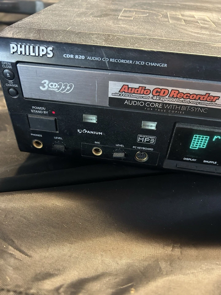 Philips CDR 820 Audio CD Recorder/3CD Changer Untested - Image 2 of 4