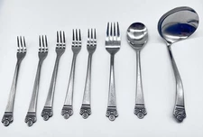 National Stainless Costa Mesa 5 Seafood forks 1 Teaspoon 1 Fork 1 Serving Spoon