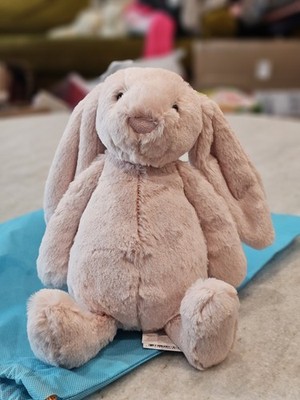 Jellycat Original Bashful Blush Bunny - Medium- Authentic - NWT
