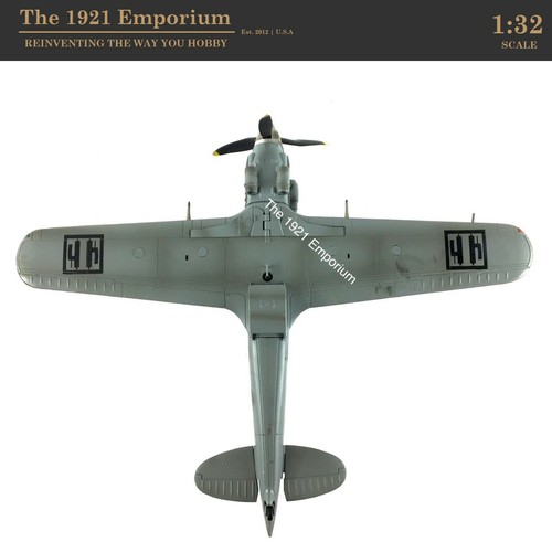 1:32 21st Century Toys Ultimate Soldier Axis Italian Macchi C205 S2 Veltro Plane - Picture 2 of 4