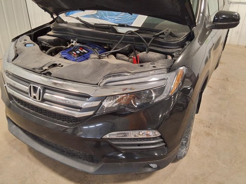 2018 Honda Pilot Driver Left Headlight Assembly OEM Used 111K Miles