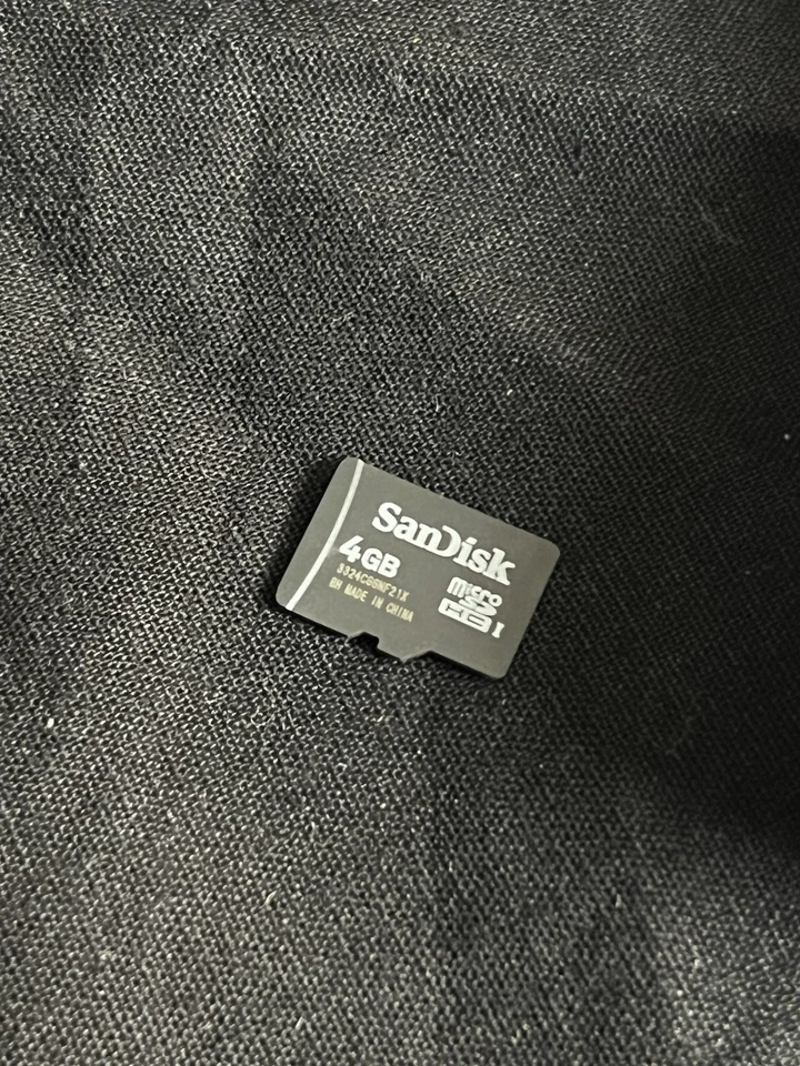 Garmin Edge 810 Touchscreen GPS Cycling Computer Navigation + Charger Bike Cycle - Image 4 of 4