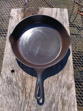 Antique Lodge Raised No. 8 Cast Iron Skillet Restored