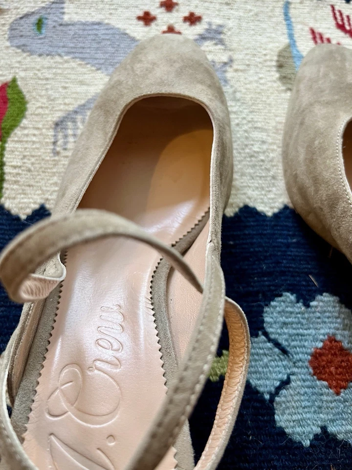 GUC J. Tacones de bloque Crew Millie con correa en el tobillo en gamuza beige tostado hebilla dorada 9,5 Foto 4 de 4