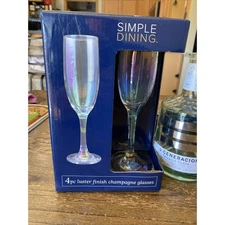 Simple Dining 4 Pack Of Champagne Glasses