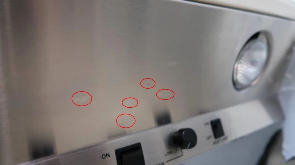 Campana extractora Viking Professional Series 36" montaje en pared almendra VWH3648-AL Foto 2 de 4