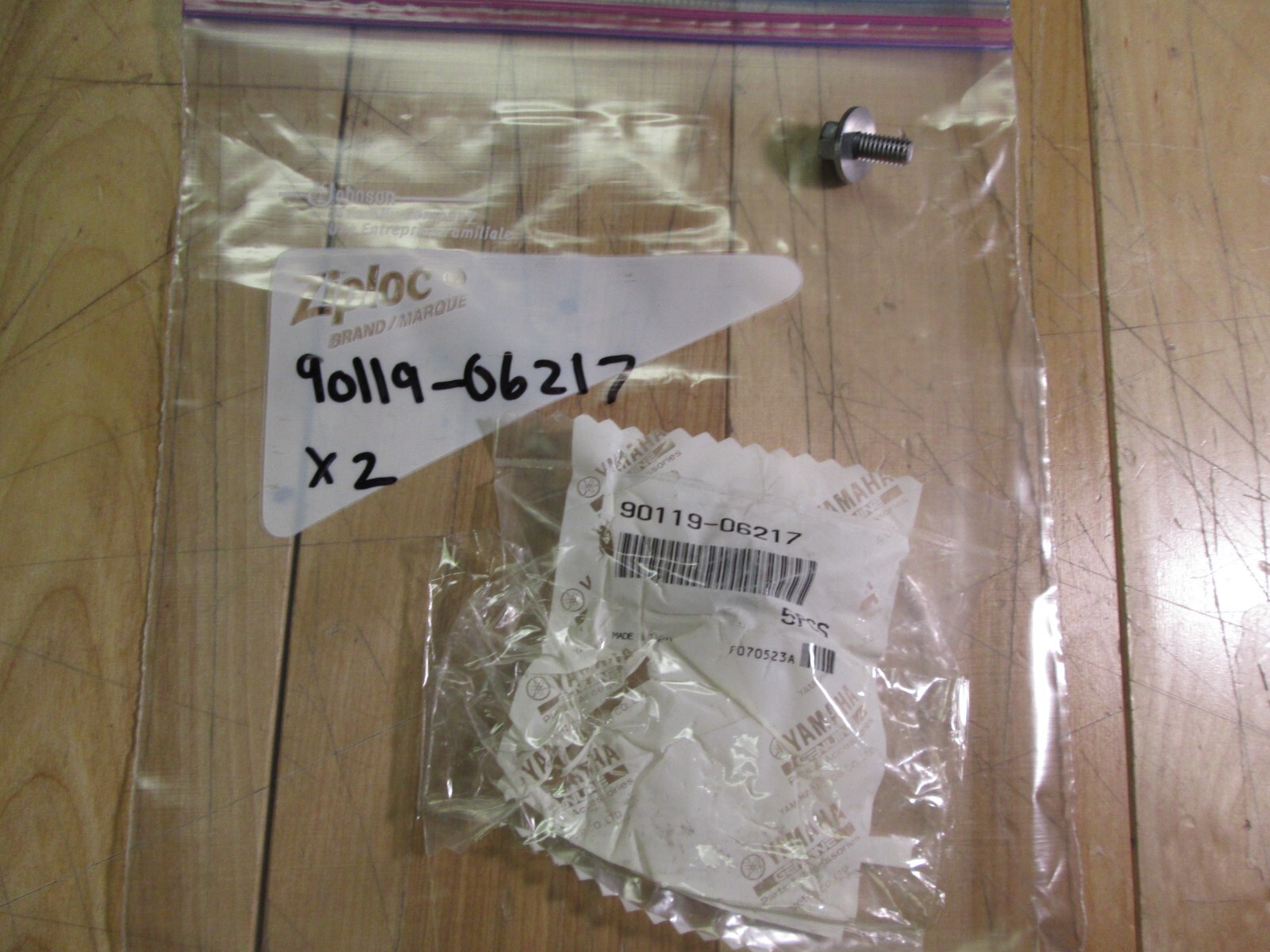 YAMAHA OEM NEW WASHER BOLT - ROYAL STAR - GETS TWO 90119-06217 | eBay