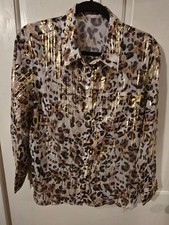 NWT Women's Button Front Animal Print Shirt, size Small