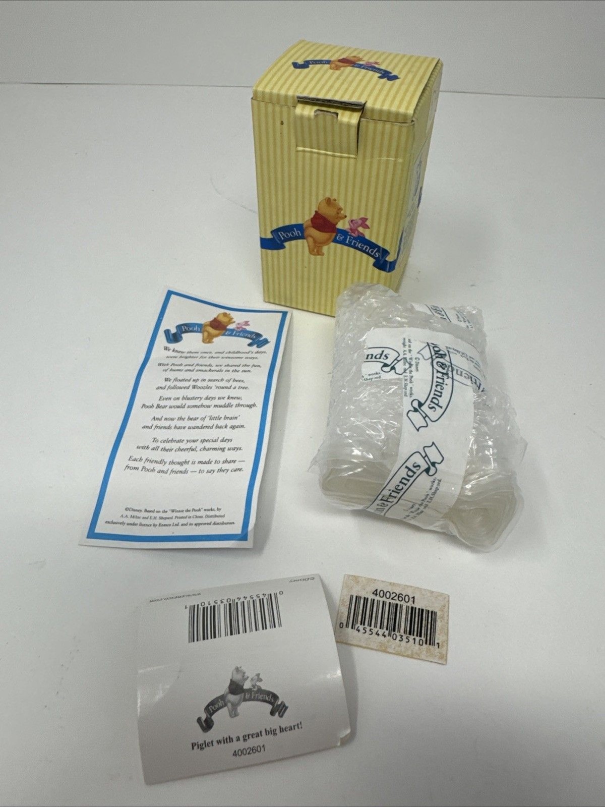 RARE Disney Pooh & Friends “Piglet With A Great Big Heart” #4002601 NEW IN BOX