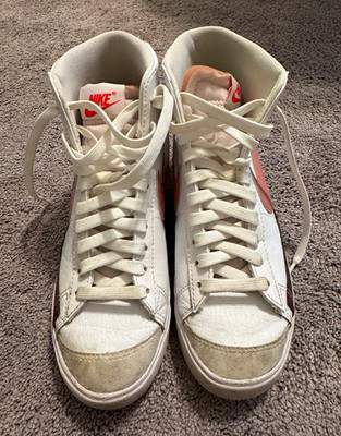 Nike Blazer Mid Top Lace-Up Sneaker White Red Pink Colorblock Rubber Outsole