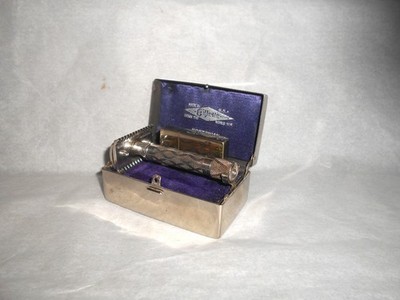 Gillette Bostonian Silver 1922 Silver Plated DE Serial #126910B