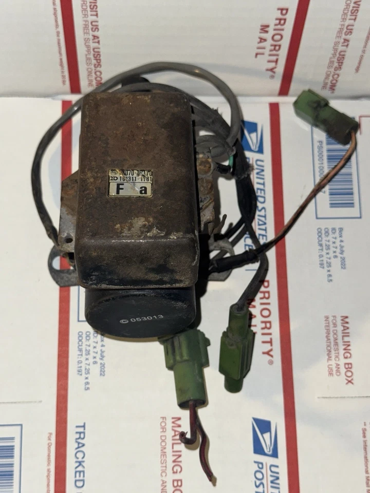 Toyota Pickup/Celica 19070-38170 1978 101311-1181 bobina de encendido/encendedor Foto 3 de 4