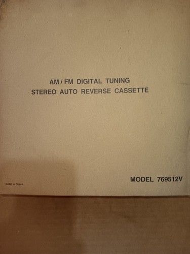 Radio casete estéreo Encore 769512V AM FM, MONTAJE EN PARED PARA CÁMPER NUEVO EN CAJA 7695 12 VOLTIOS - Imagen 2 de 10