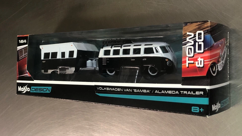 MAISTO DESIGN TOW & GO VOLKSWAGEN VAN SAMBA/ALAMEDA TRAILER ESCALA 1:64 FRETE GRÁTIS - Imagem 2 de 4