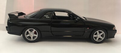 JADA TOYS NISSAN SKYLINE GTR R32 INITIAL D 1:24 Night Kids | eBay