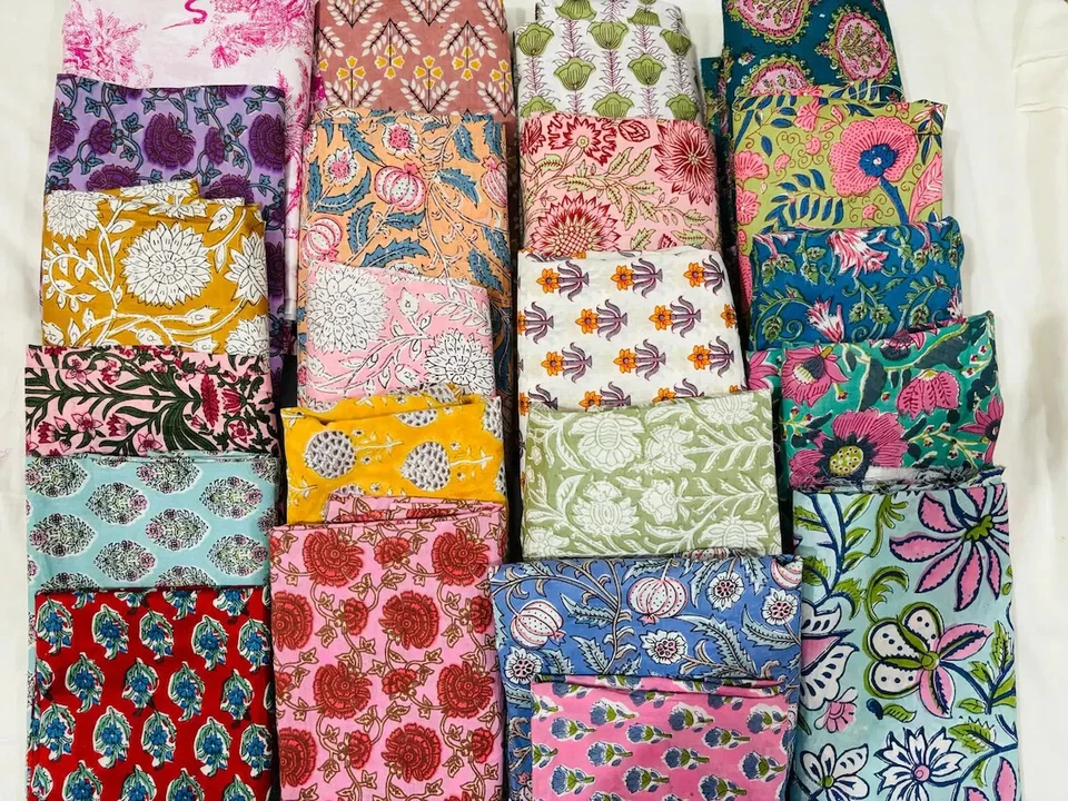 100 Assorted BLOCK PRINT pre cut charm pack 5" squares 100% cotton fabric quilt - Image 2 of 4