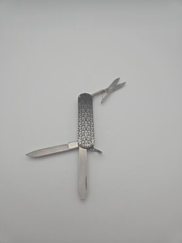 Navaja suiza Victorinox Classic SD - Eagle Flight 2021 edición limitada - Imagen 3 de 9