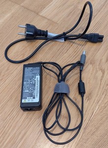 Original Lenovo Netzteil Netzadapter 45N0119 65W Laptop Thinkpad