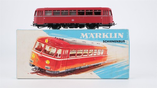 Märklin H0 3016 Schienenbus VT 95 Wechselstrom (Fensterglas ausgefallen) | Zustand: Gebraucht