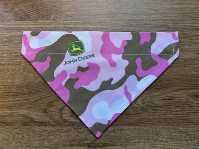 Over Collar Slide On Pet Dog&Cat Bandana  (Small/Med.) JOHN DEERE - New