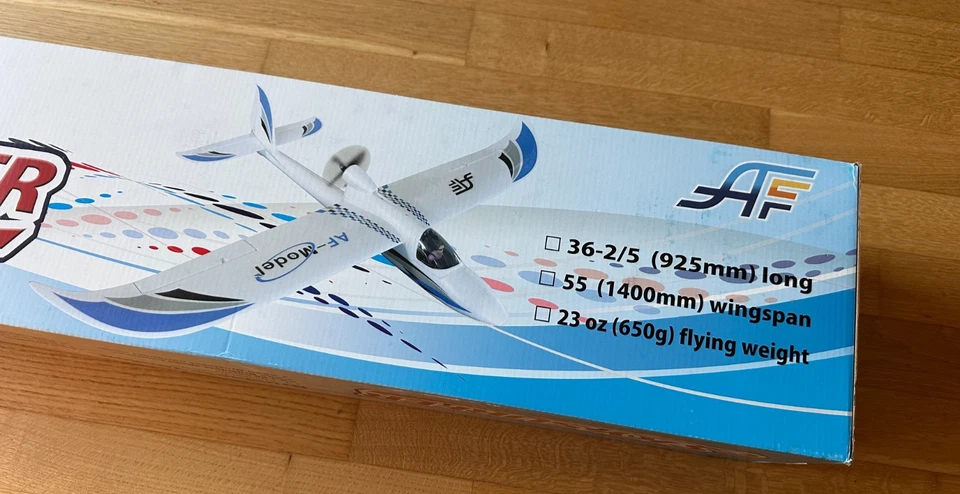 Sky Surfer EPO 1400mm BLAU inklusive Antrieb und Servos RC Elektrosegler NEU - Bild 4 von 4
