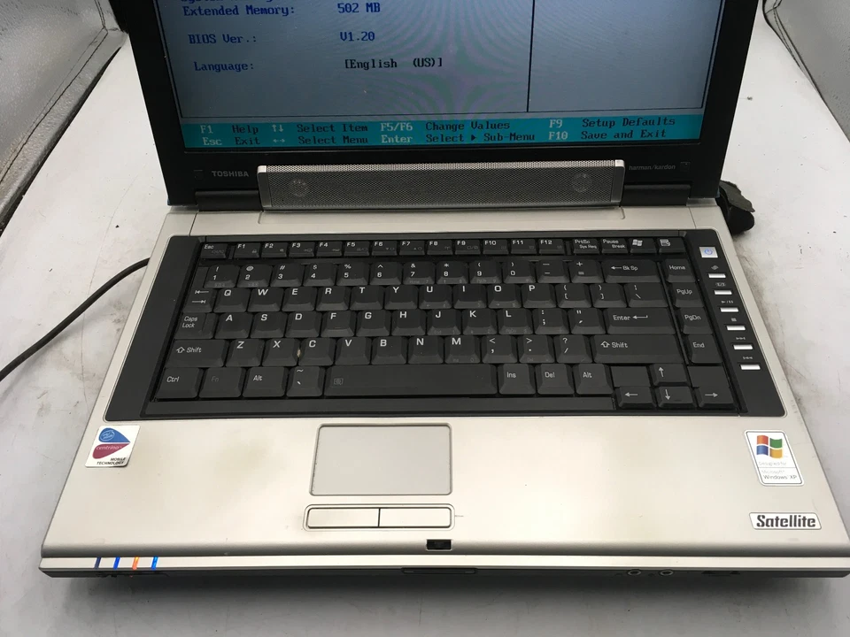 TOSHIBA SATELLITE M55 S325 -BOTAS PARA BIOS- INTEL PENTIUM M - 500MB RAM -LEIA- BB - Imagem 3 de 4