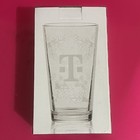T-MOBILE TUESDAY 2023 HOLIDAY GLASS 16OZ NIB SNOWFLAKE CHRISTMAS DESIGN — photo 3