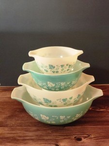HTF Vintage Complete Set of JAJ Pyrex Turquoise Gooseberry Cinderella Bowls