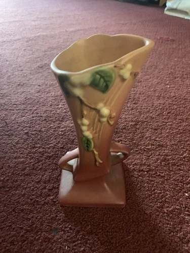 1940s ROSEVILLE Pottery APPLE BLOSSOM  Cornucopia VASE IVI -7"