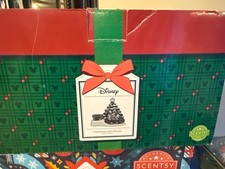 Disney - Scentsy Mickey And Friends Christmas Tree Wax Warmer