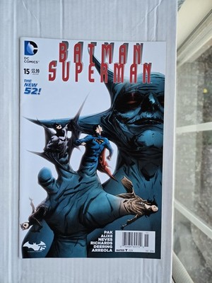 Batman Superman #15 Newsstand 1:100 Rare 503 Copies Catwoman Cover App DC 2014