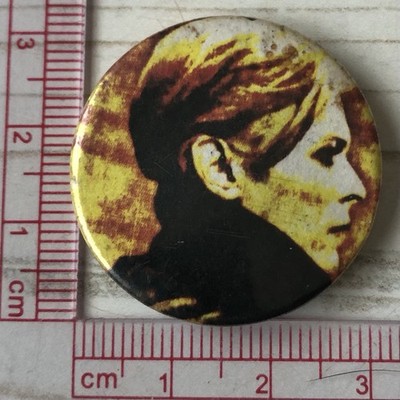 Vintage David Bowie Low Pin Badge Better Badges Glam Rock Ziggy Stardust Eno