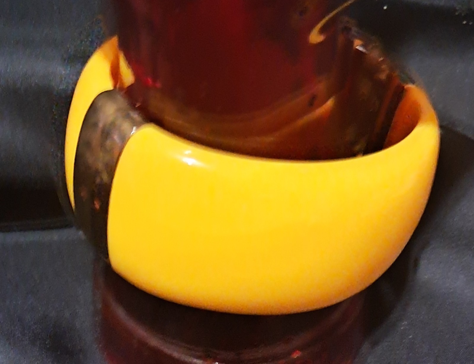 Vintage Yellow Lucite Hinged Bracelet