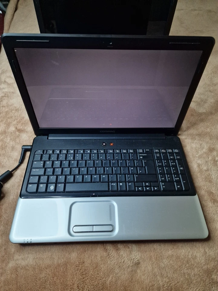 Joblot 2x Compaq Presario CQ61 Laptop 15.6 " Faulty For Parts Read Description - Image 2 of 4