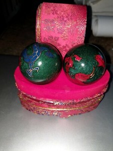 musical stress balls