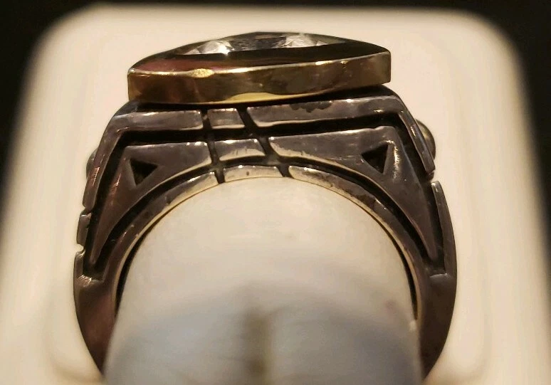 Anillo John Atencio SS 18k Topacio Blanco Corte Trillón Talla 6 1/2 Foto 2 de 4
