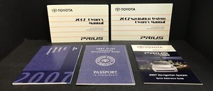 2007 Toyota Prius Owners Manual Handbook. Prius Owners Manual Set. No Case #TY31 | eBay