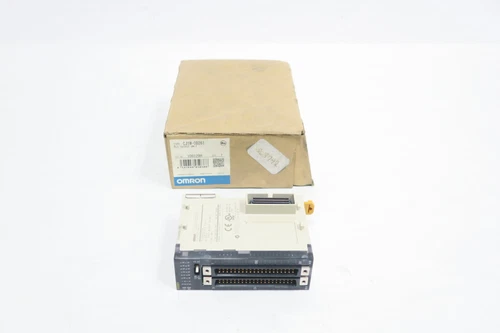 Omron CJ1W-OD261 Output Module