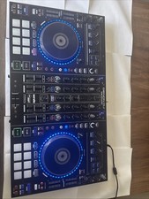 Denon MC7000 4-Channel DJ Controller Digital ...