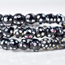 Venetian Skunk Black Trade Beads