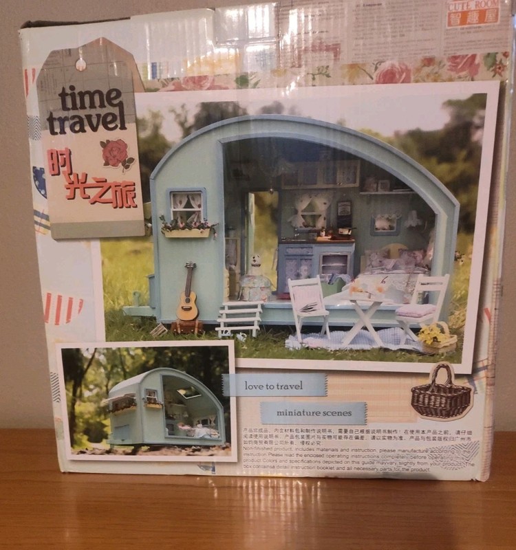 Miniature DIY Time Travel Blue Camper with furniture/lighting Kit Brand New 