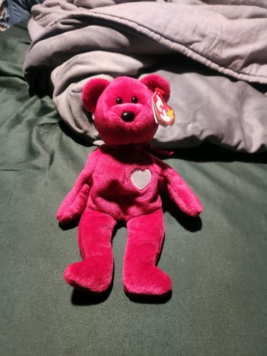 Ty Valentina the Red Bear Beanie Baby Birth Year Is 1998 - Picture 1 of 3