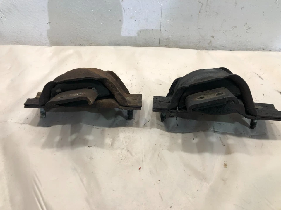 Conjunto de 2 1999-2003 Ford F-250 F-350 F-450 F-550 Super Duty 7.3L montagem de motor - Imagem 3 de 4